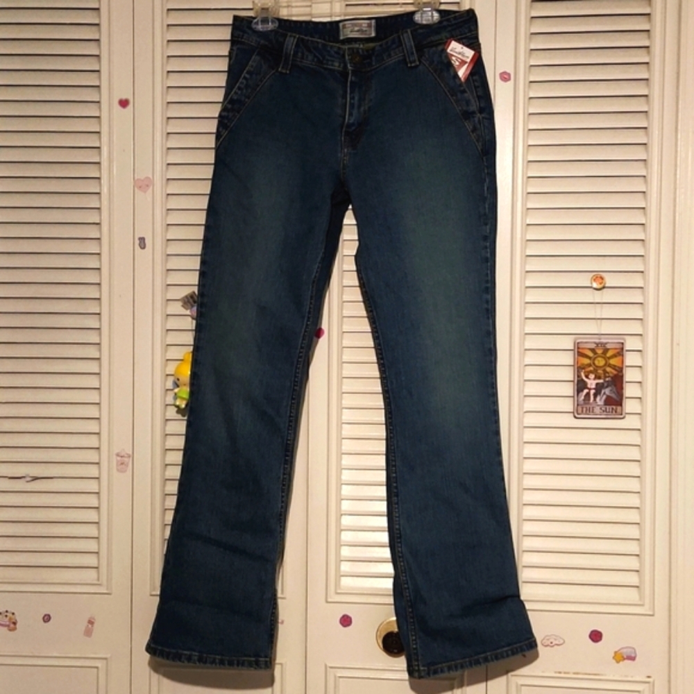 Levi Strauss 🌸 Stretch Jeans - Picture 2 of 5